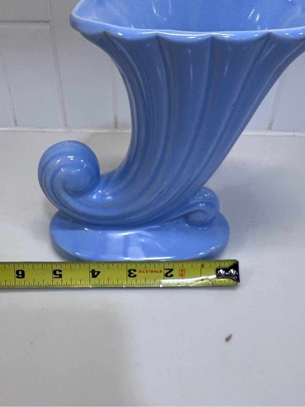 Vintage 1940 -50s Shawnee Blue Ceramic Cornucopia Vase’s Stamped USA 6.5”